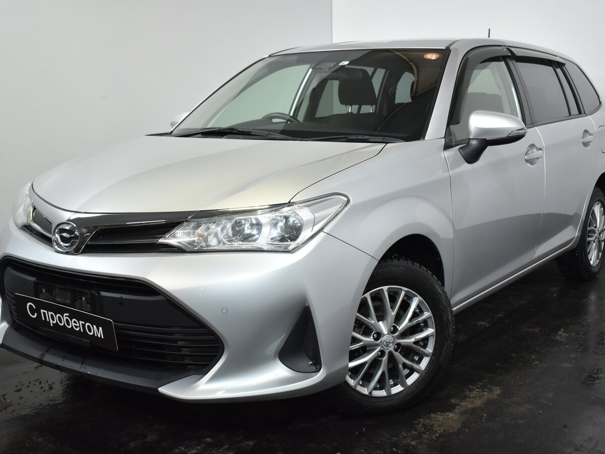 Toyota Corolla Fielder, 2019