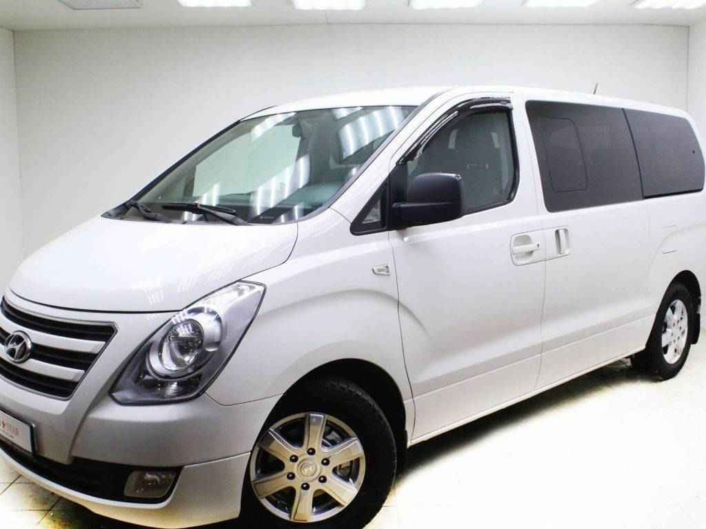 Hyundai H-1