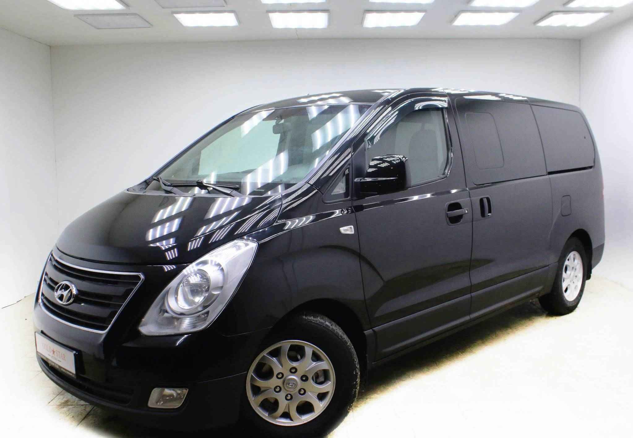 Hyundai H-1