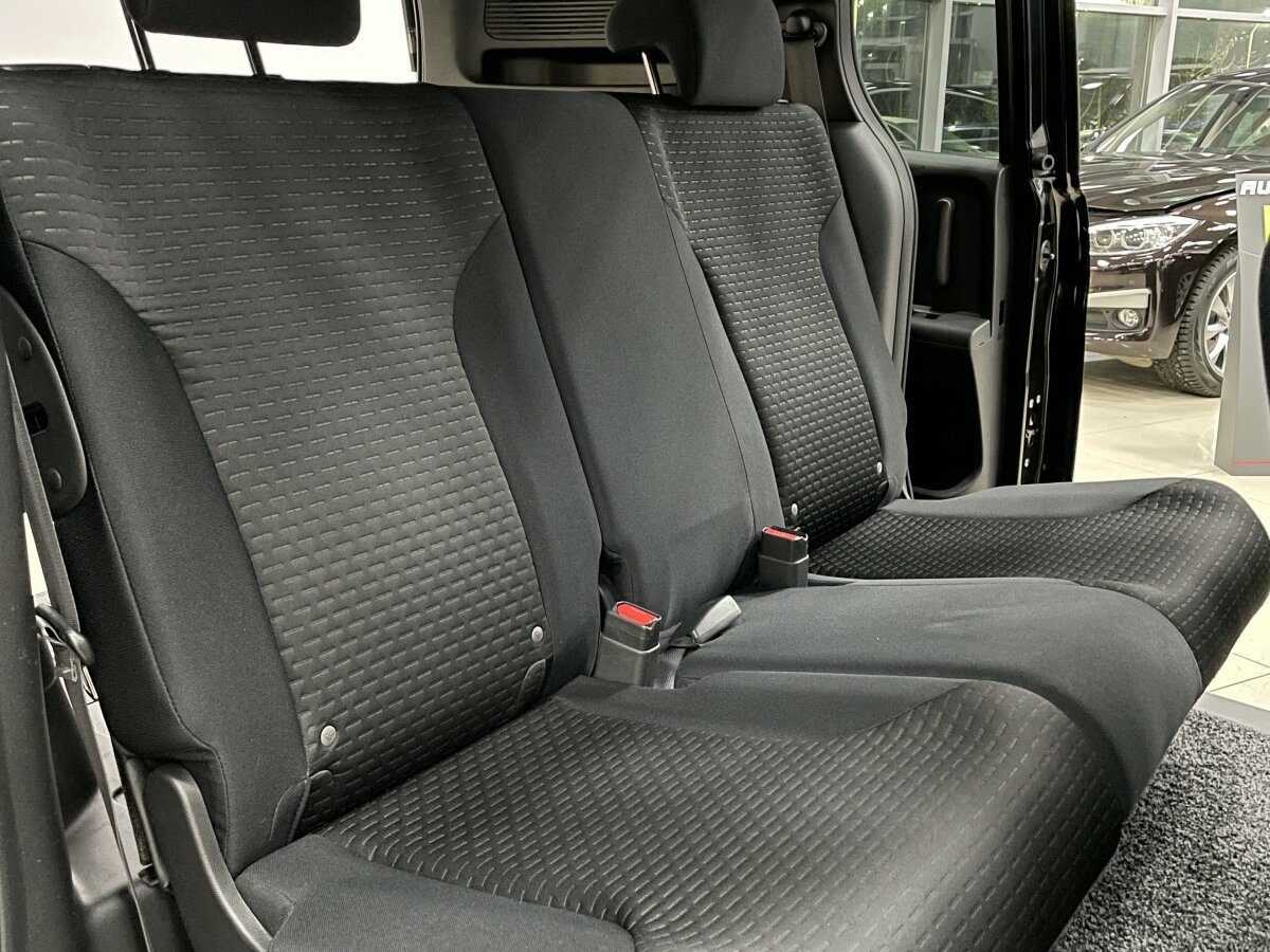 Honda Freed Spike, 2010