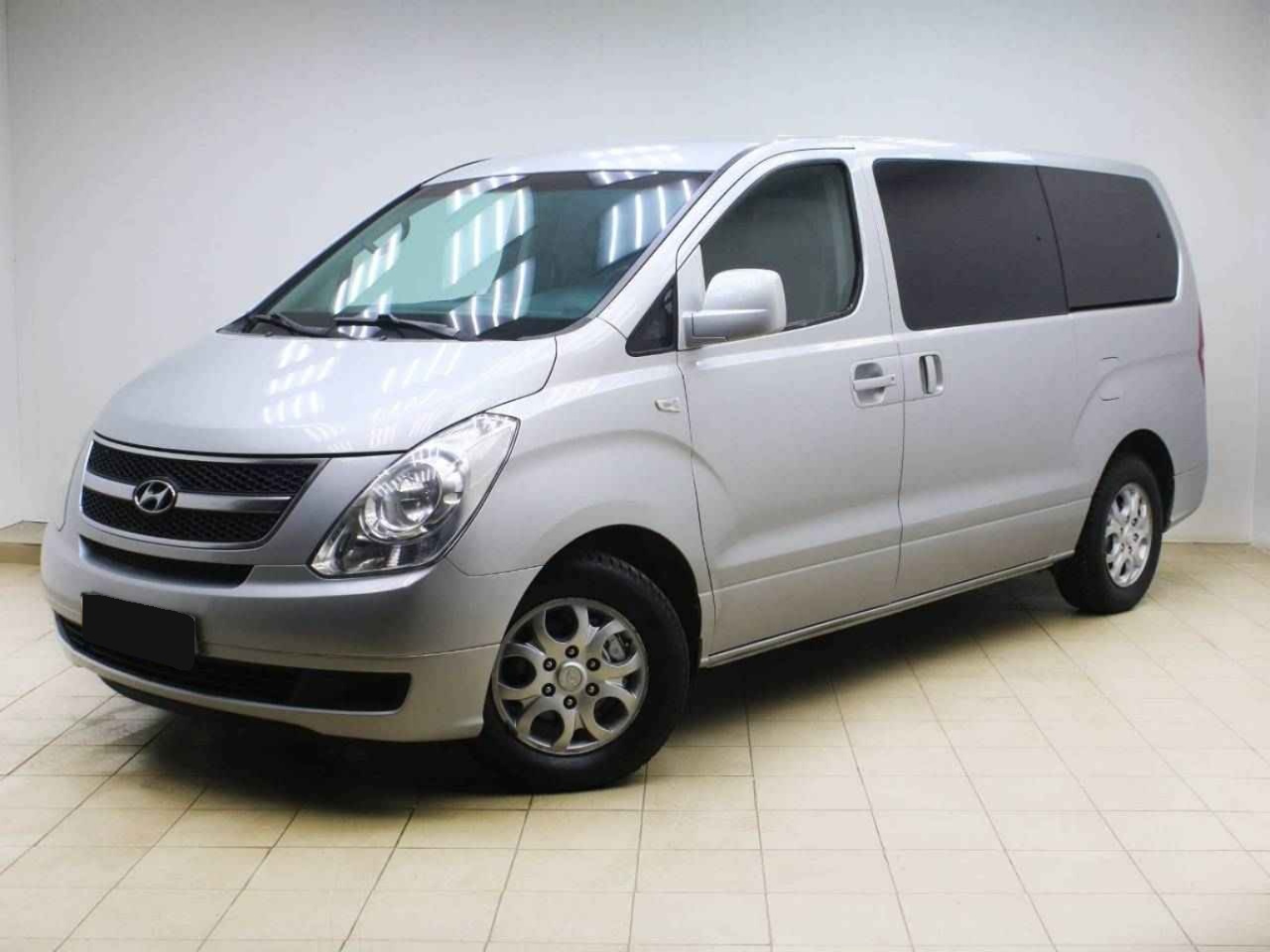 Hyundai Grand Starex
