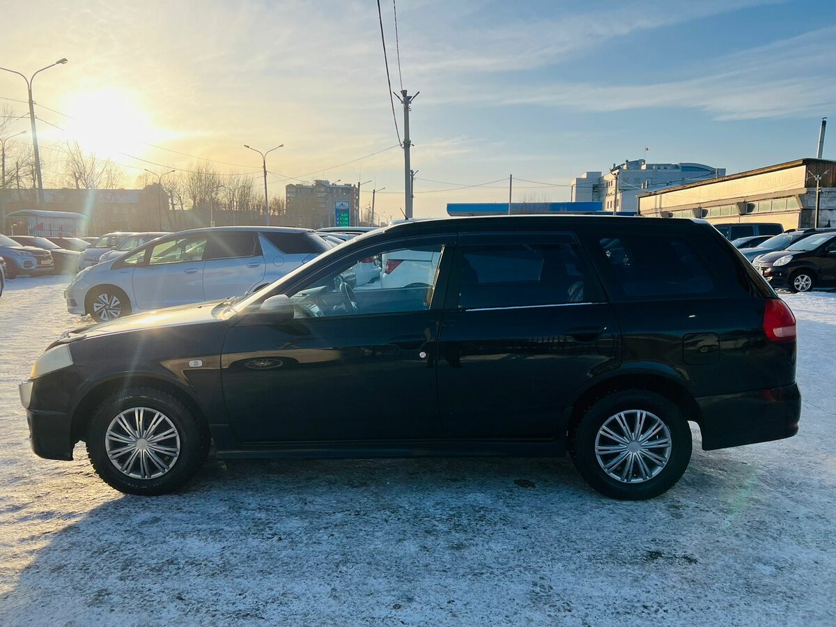 Nissan Wingroad, 2003