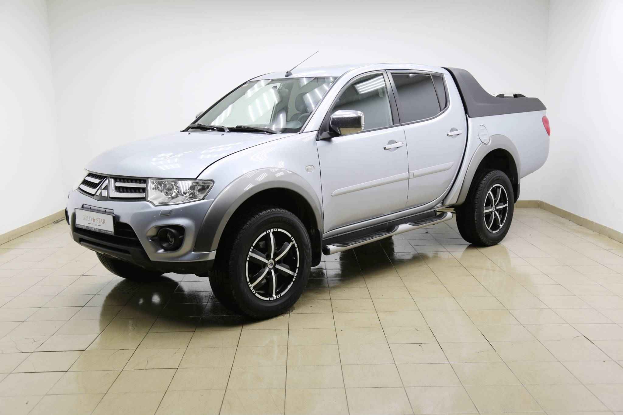 Mitsubishi L200