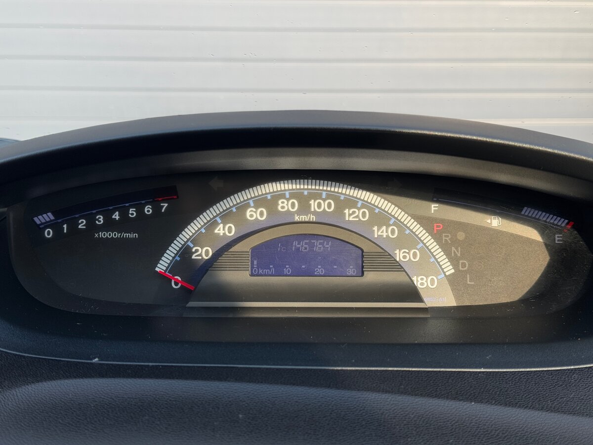 Honda Freed Spike, 2010