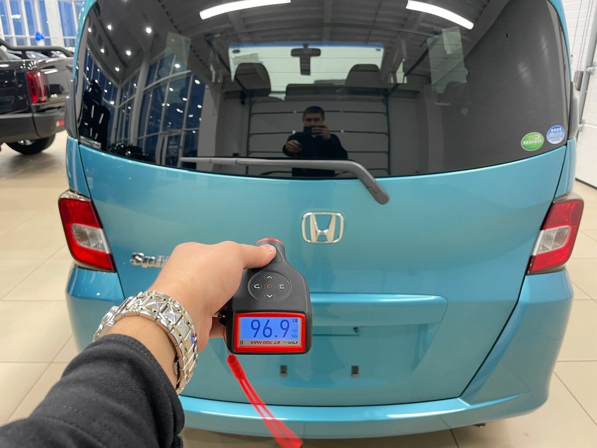 Honda Freed Spike, 2013