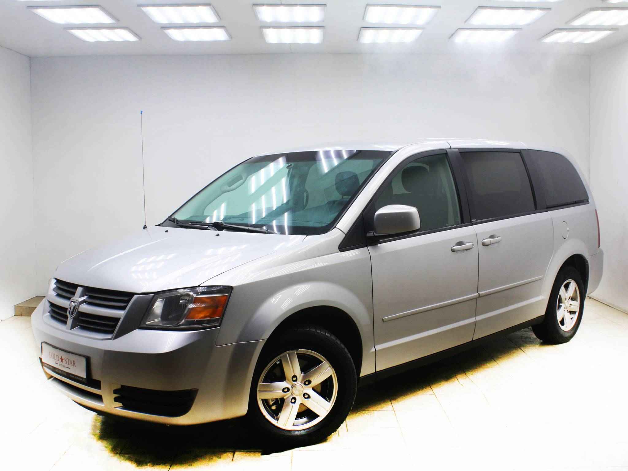 Dodge Caravan
