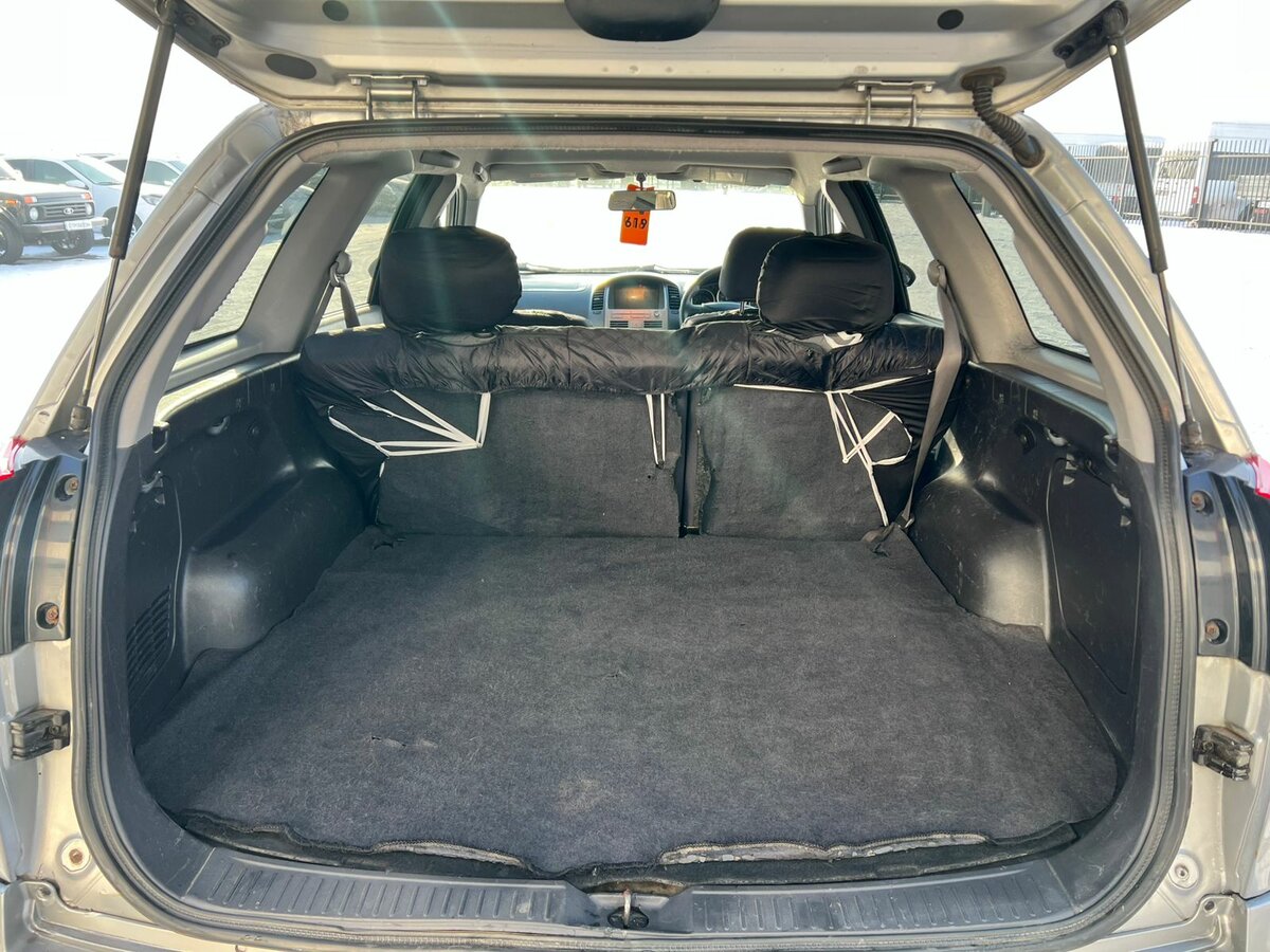 Nissan Wingroad, 2001