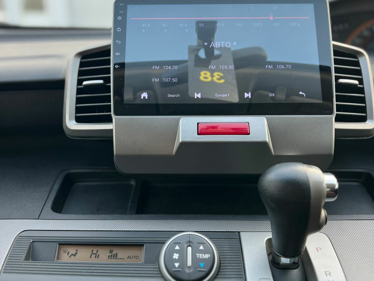 Honda Freed Spike, 2010