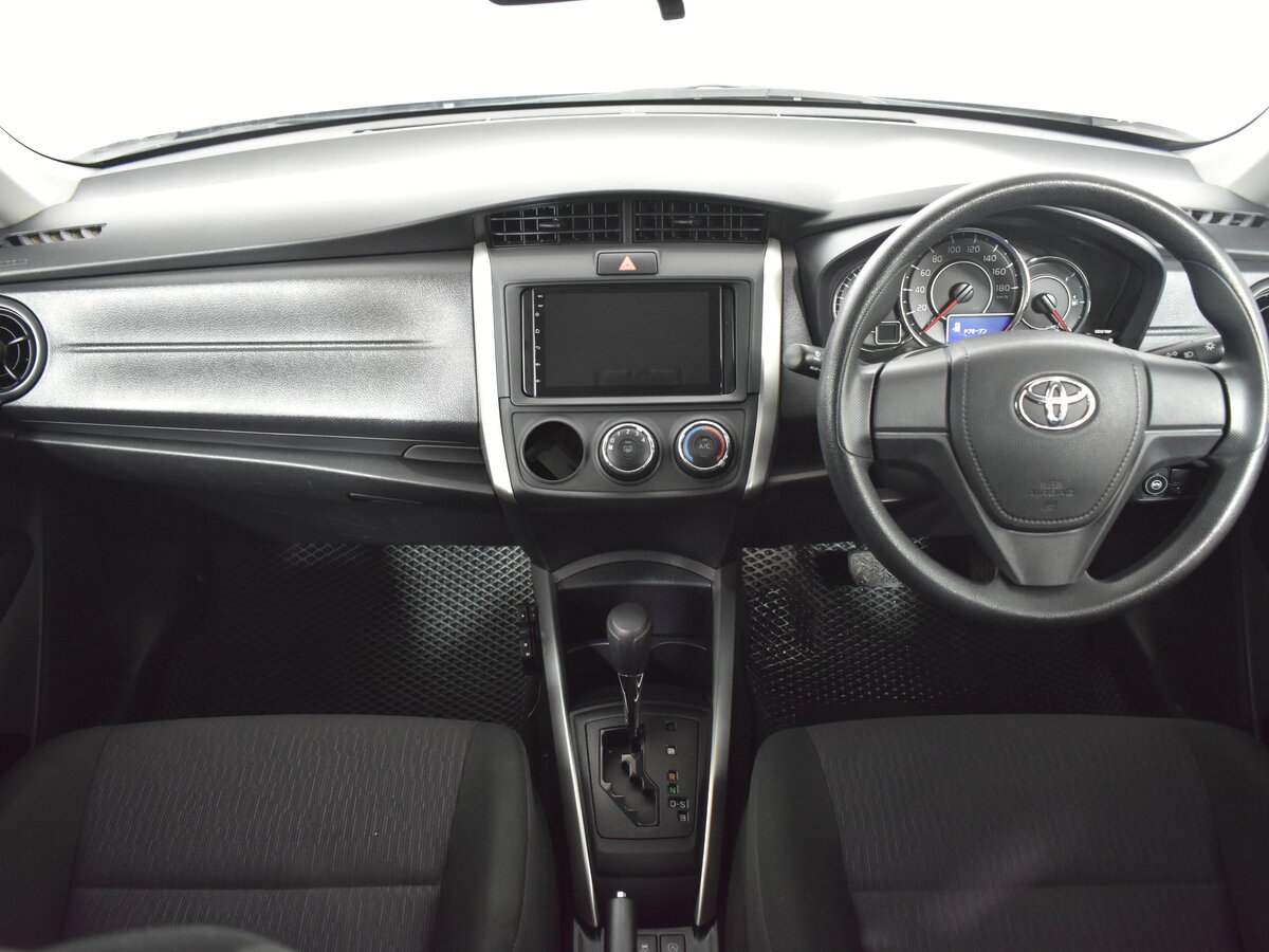 Toyota Corolla Fielder, 2019