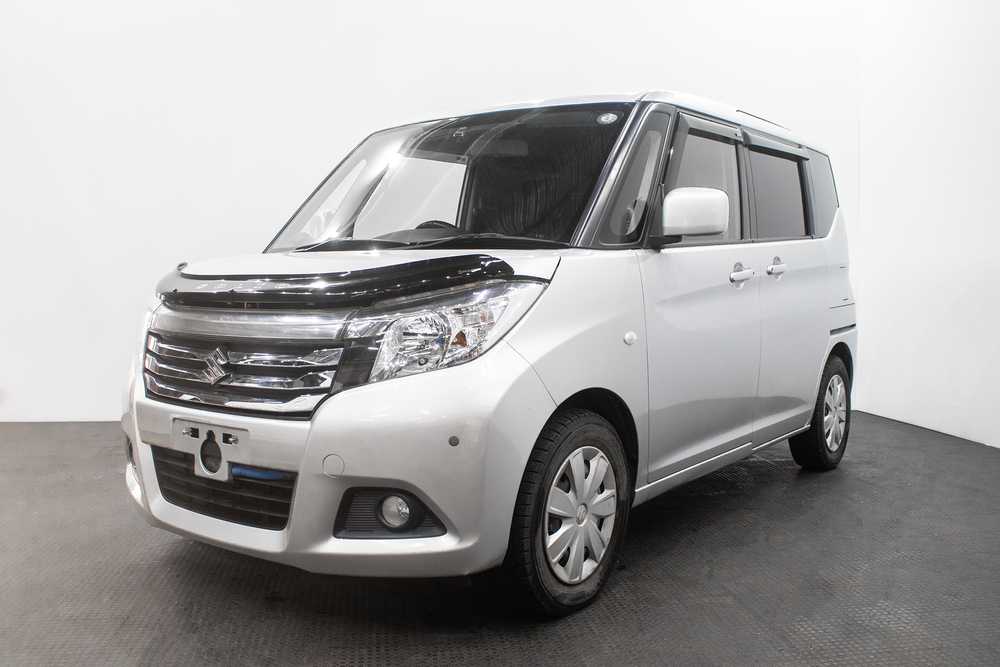 Suzuki Solio