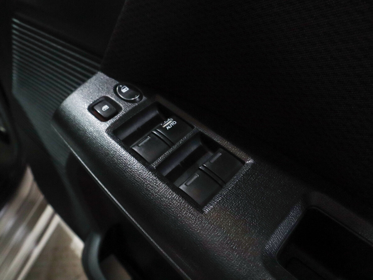 Honda Freed Spike, 2010