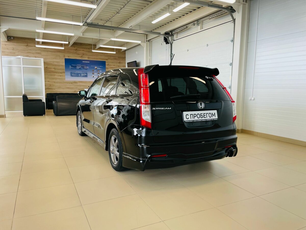 Honda Stream, 2010