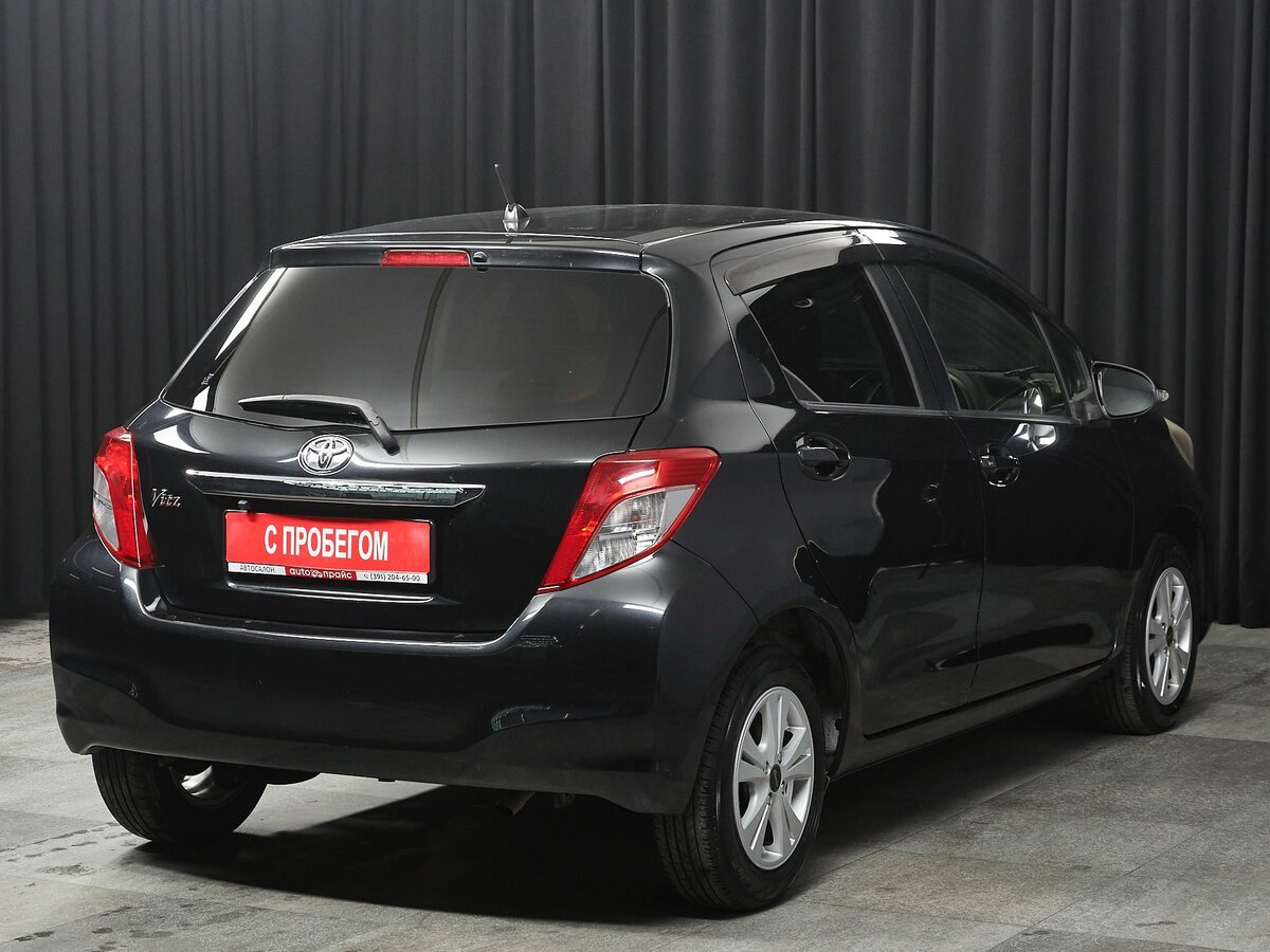 Toyota Vitz, 2013