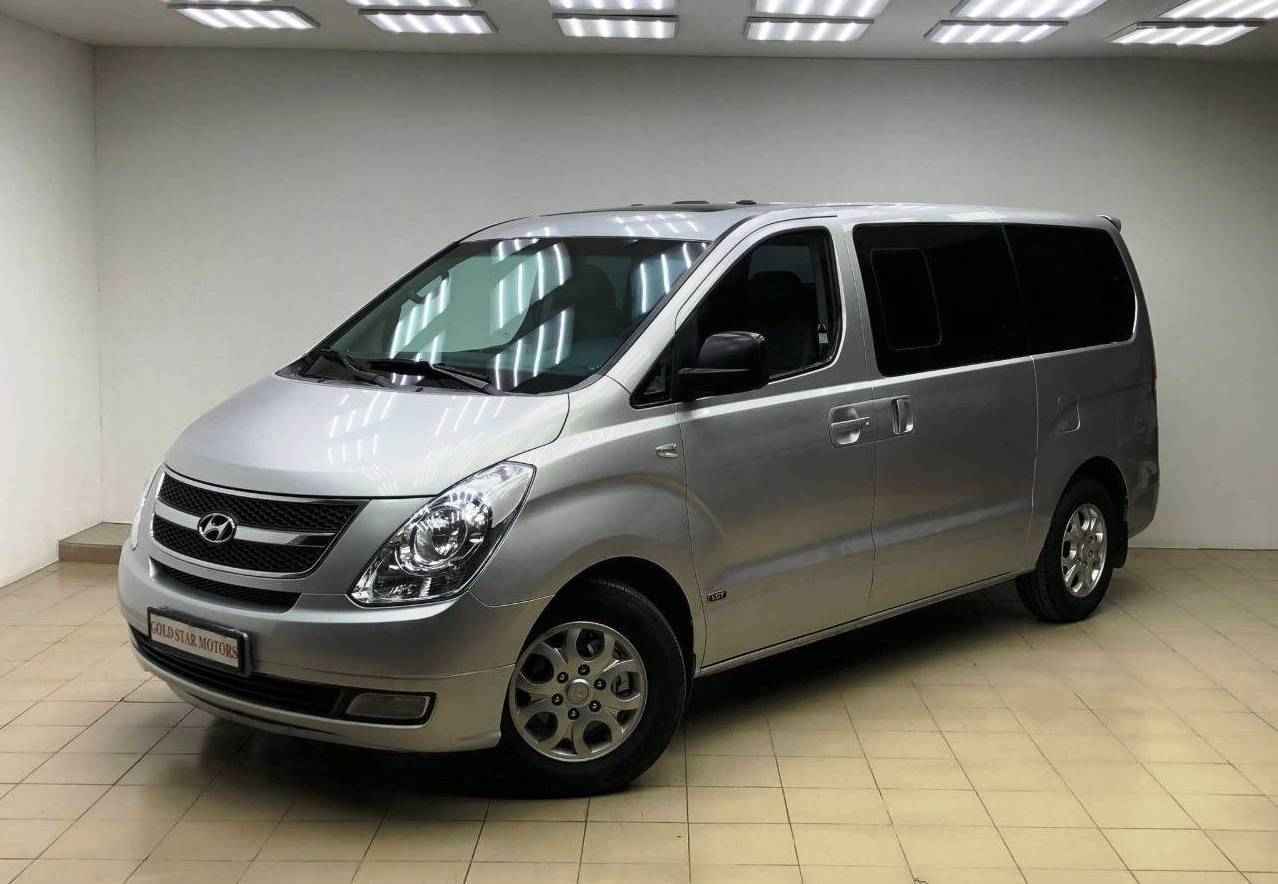 Hyundai Grand Starex