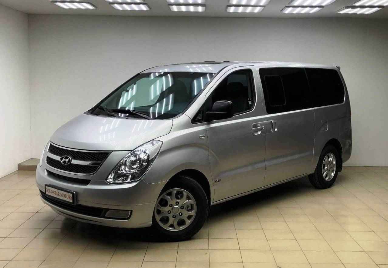Hyundai Grand Starex