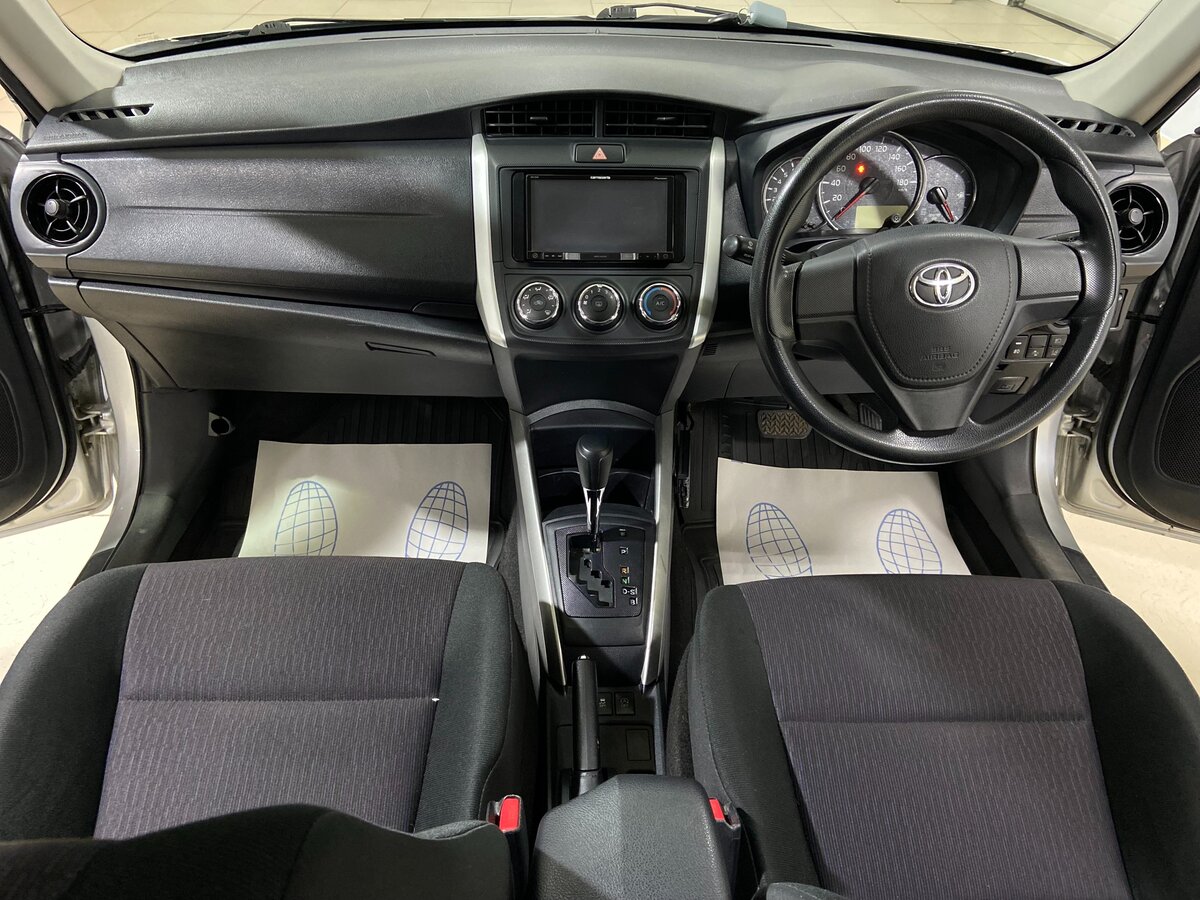 Toyota Corolla Fielder, 2018