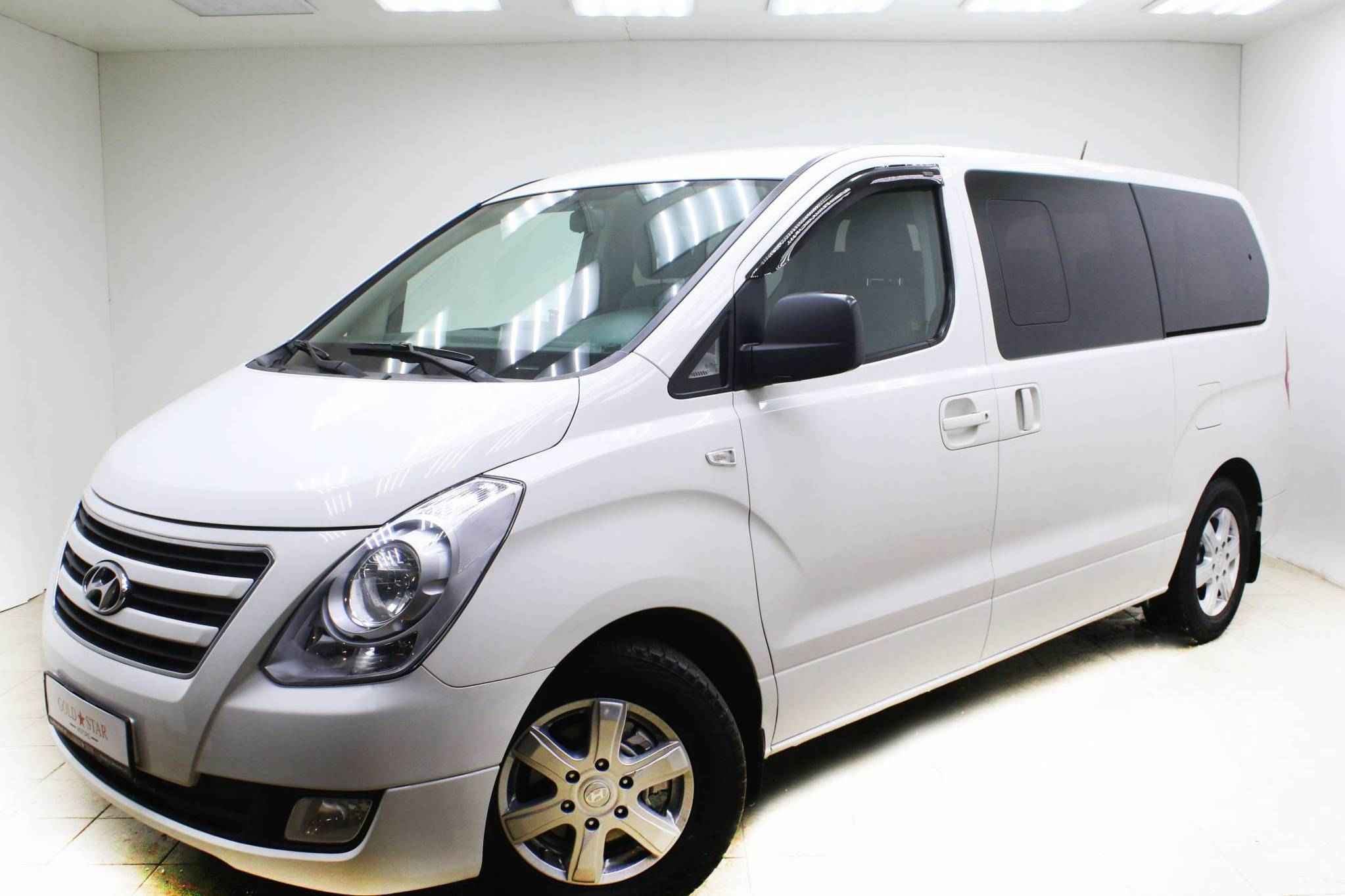 Hyundai H-1
