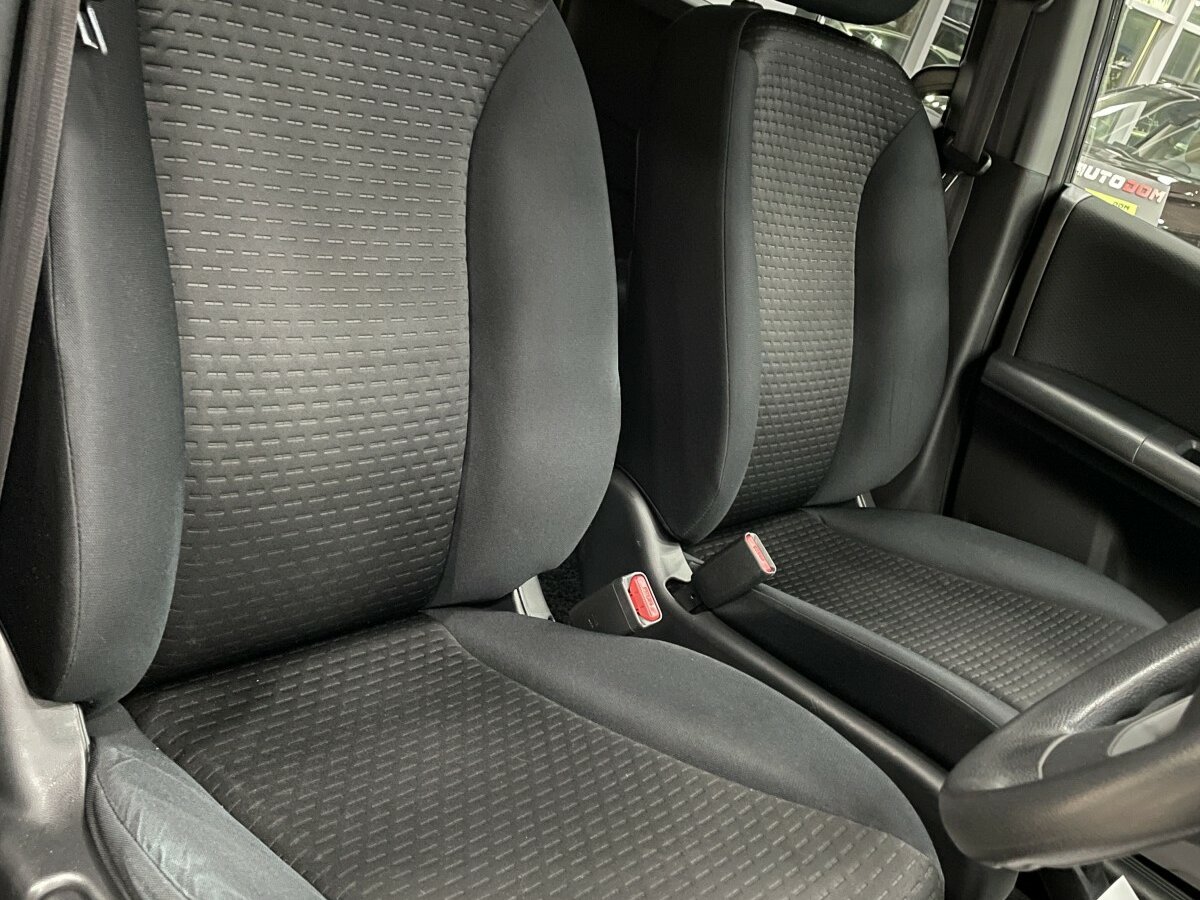 Honda Freed Spike, 2010