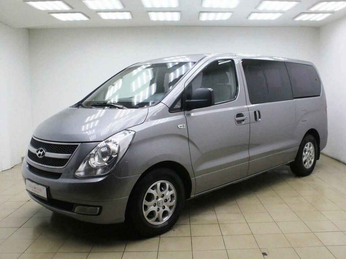 Hyundai Grand Starex