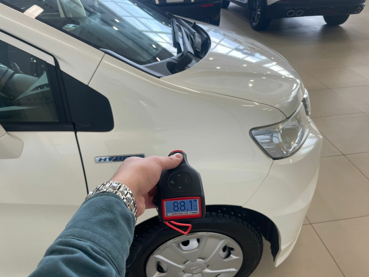 Honda Freed Spike, 2012