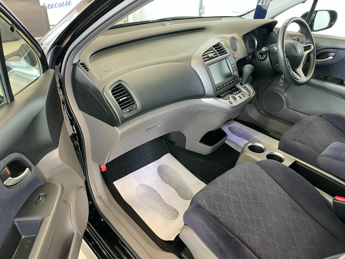 Honda Stream, 2010