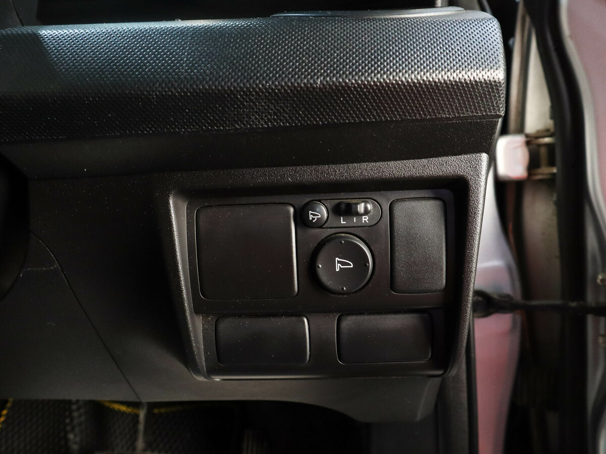 Honda Freed Spike, 2010