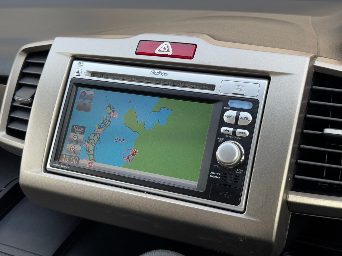 Honda Freed Spike, 2010