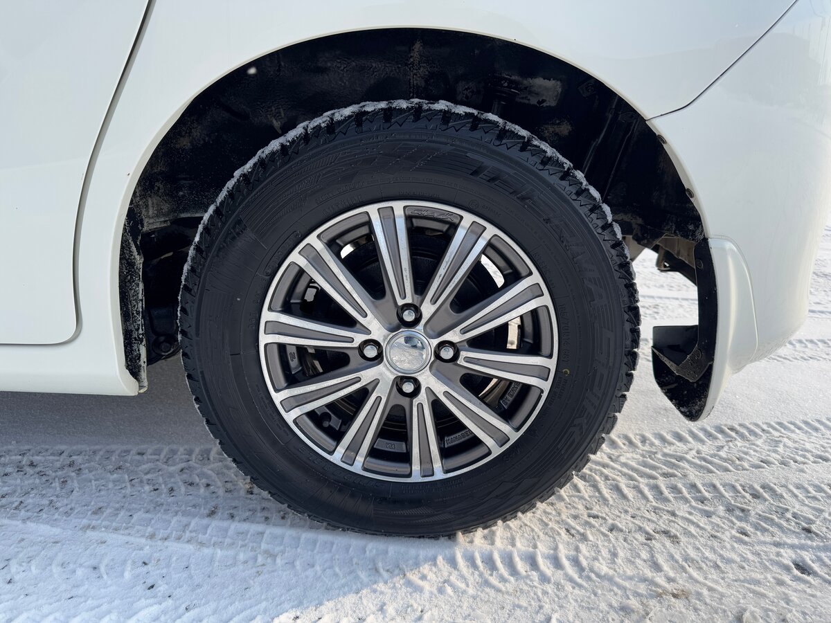 Honda Freed Spike, 2010