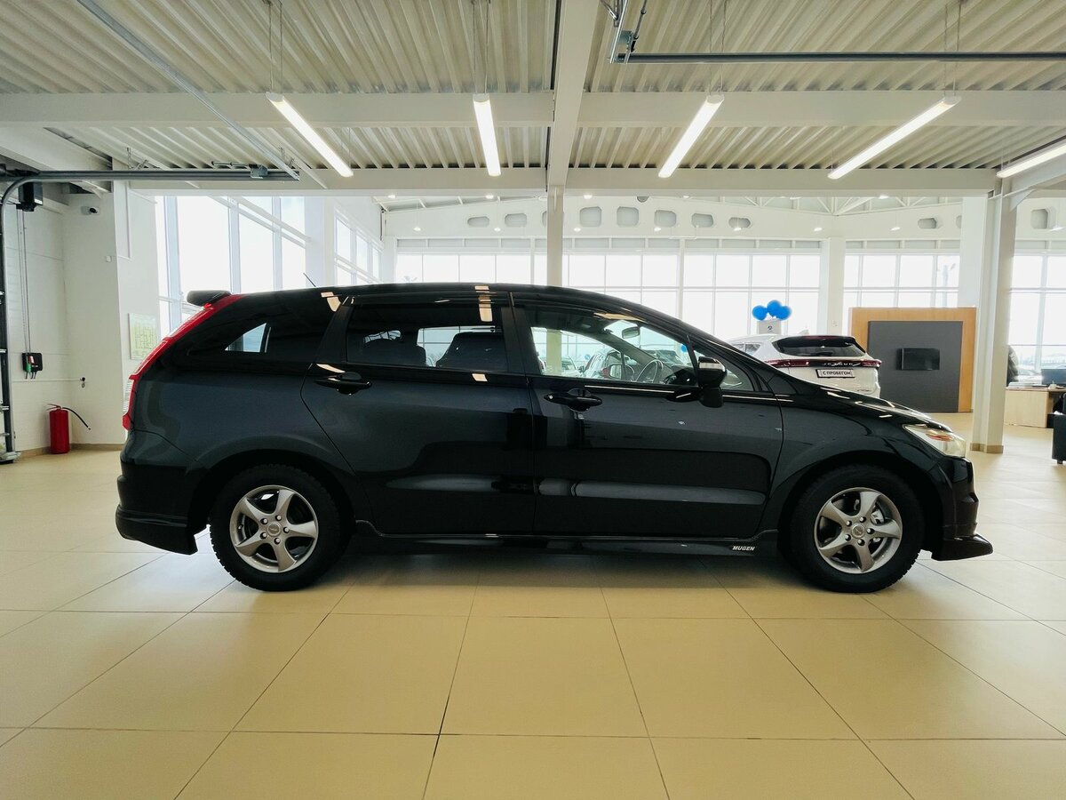 Honda Stream, 2010