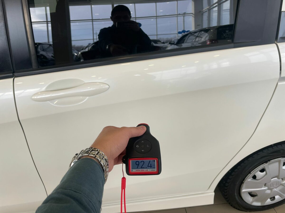 Honda Freed Spike, 2012