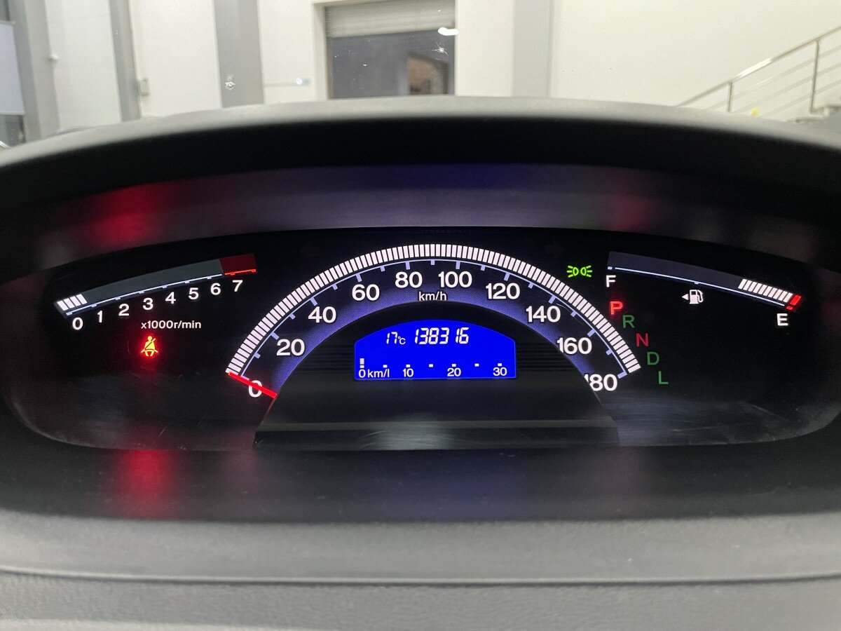 Honda Freed Spike, 2010