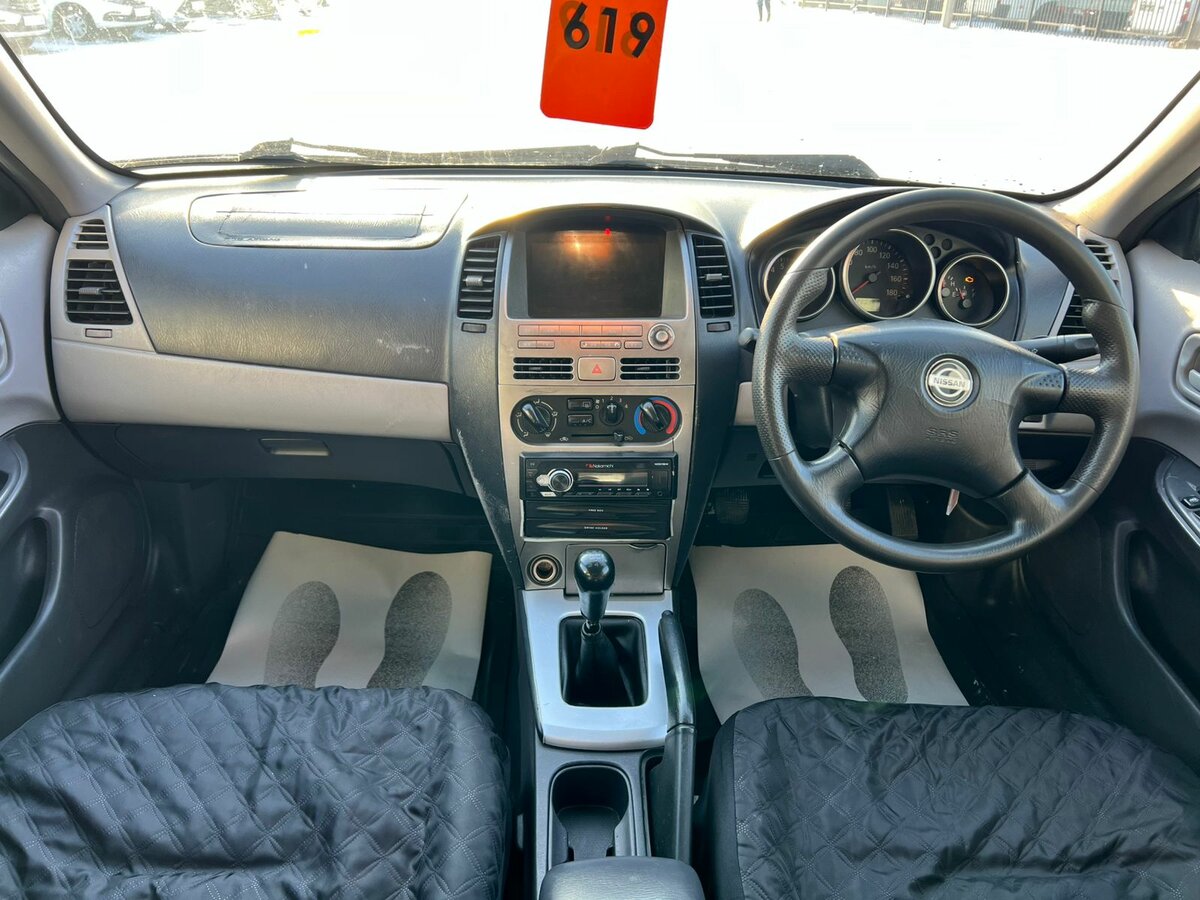 Nissan Wingroad, 2001