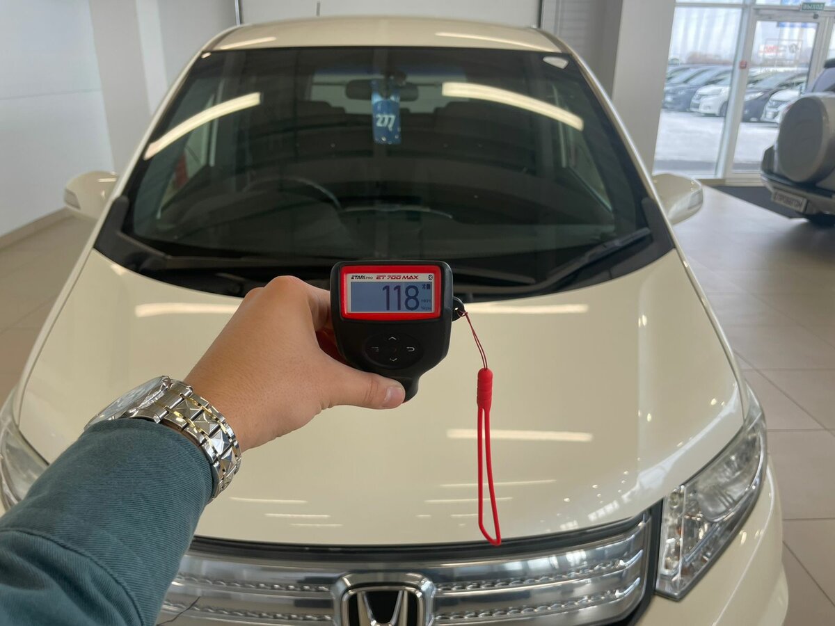 Honda Freed Spike, 2012