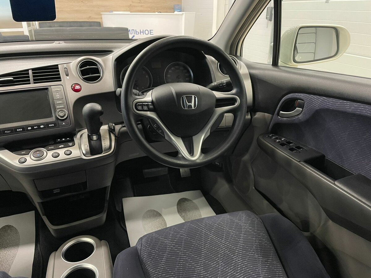 Honda Stream, 2009