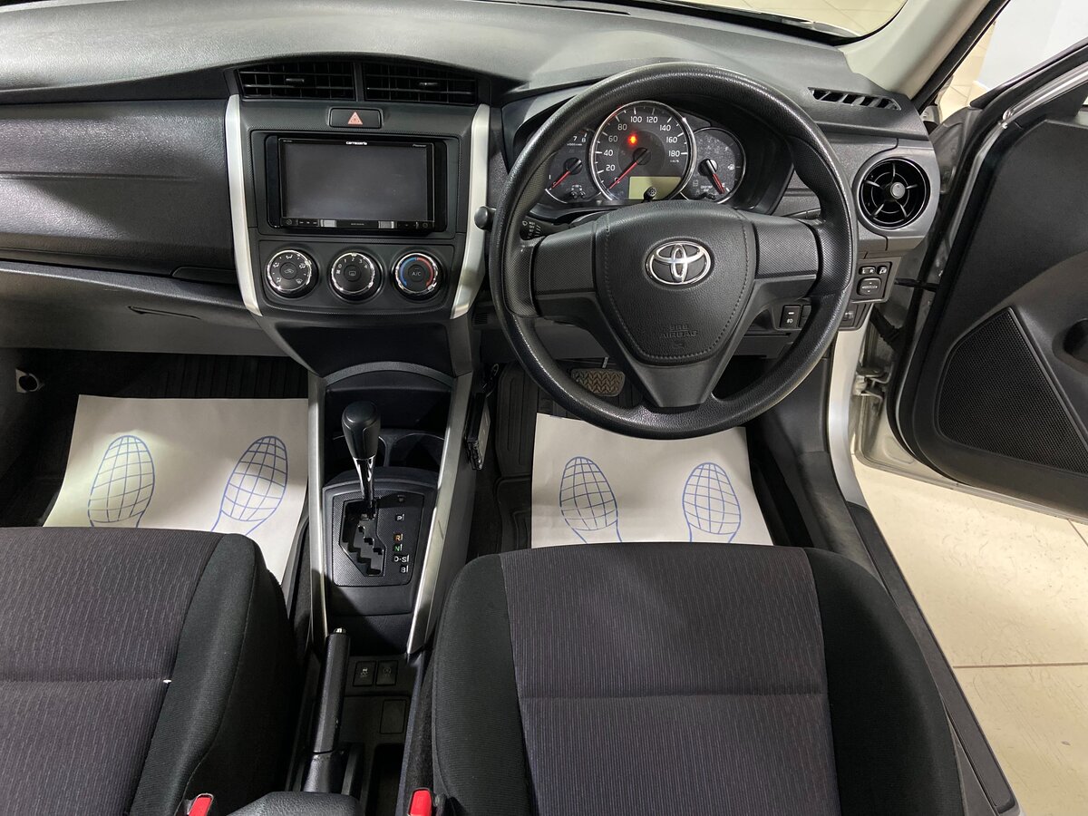 Toyota Corolla Fielder, 2018