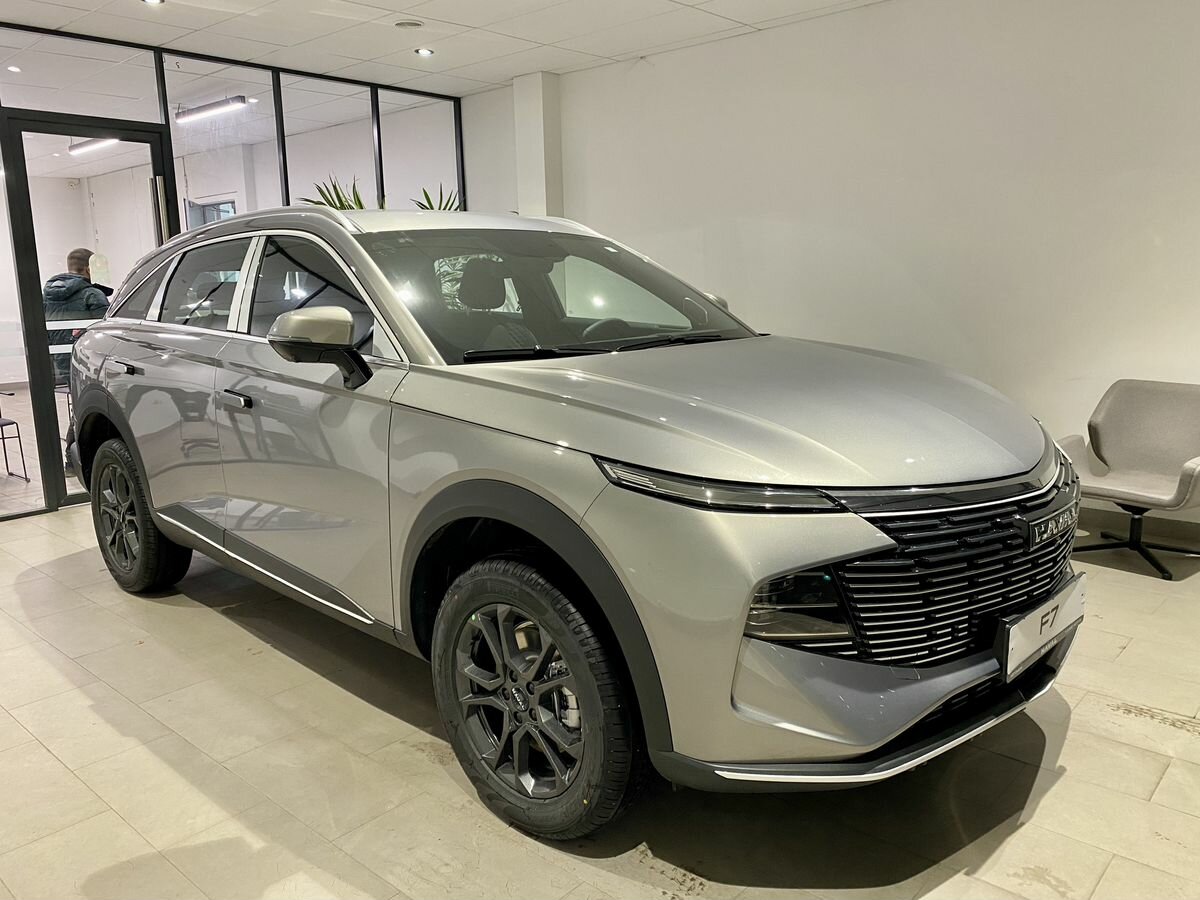 Haval F7