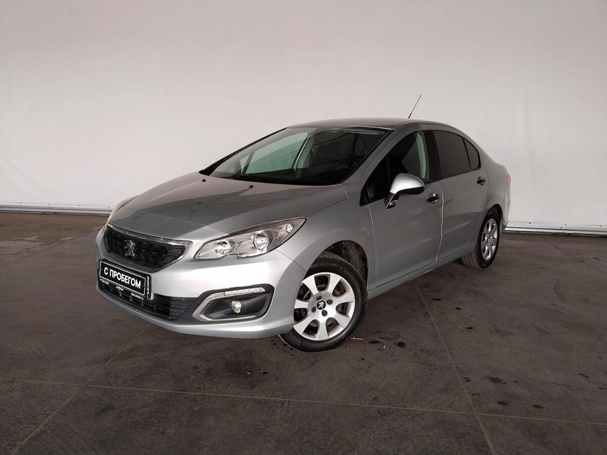 Peugeot 408